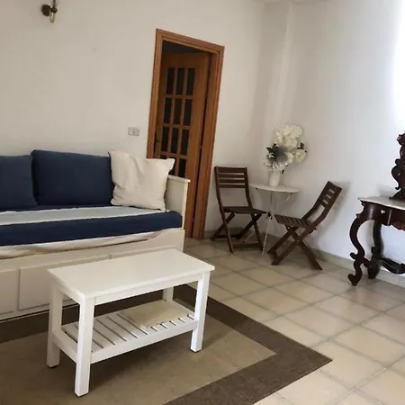 Casa A Apartment *